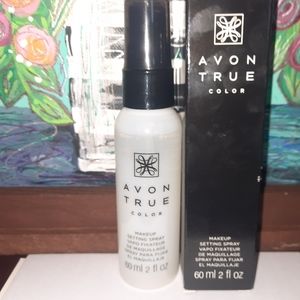 🌸3/$15 Avon True Color Setting Spray, New